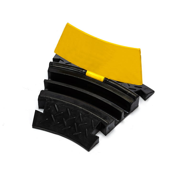 CP-2 RUBBER CABLE PROTECTOR RAMP / RUBBER CABLE GUARD