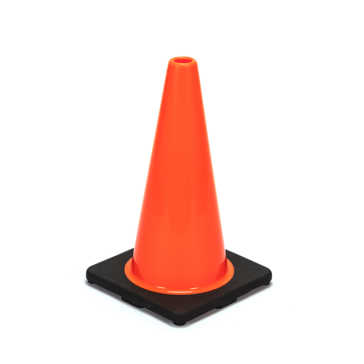 RC450C-1 18" HEAVY DUTY BLACK BASE PVC TRAFFIC CONE