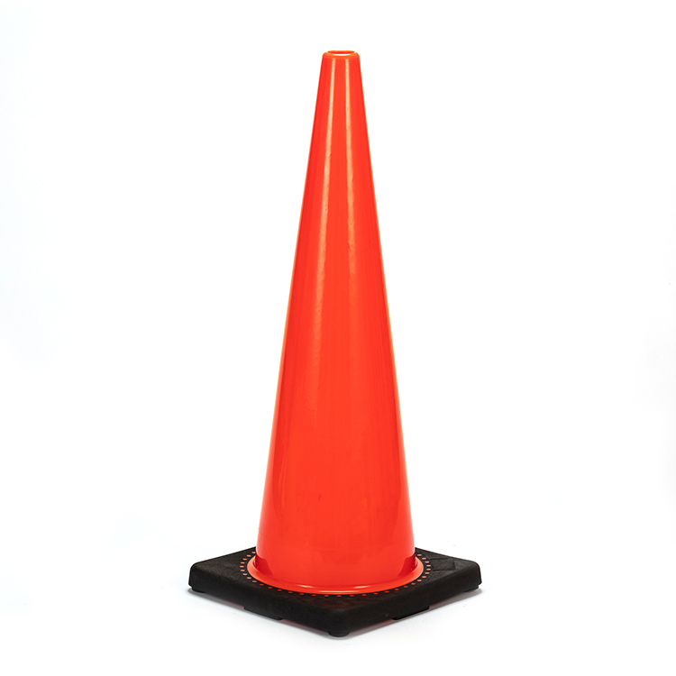 RC900B-1 HEAVY DUTY BLACK BASE PVC CONE from China manufacturer ...