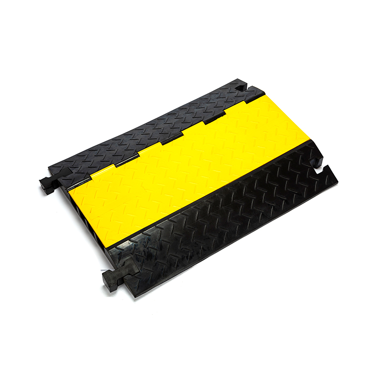 CP-4HD HEAVY DUTY RUBBER CABLE PROTECTOR RAMP / CABLE GUARD