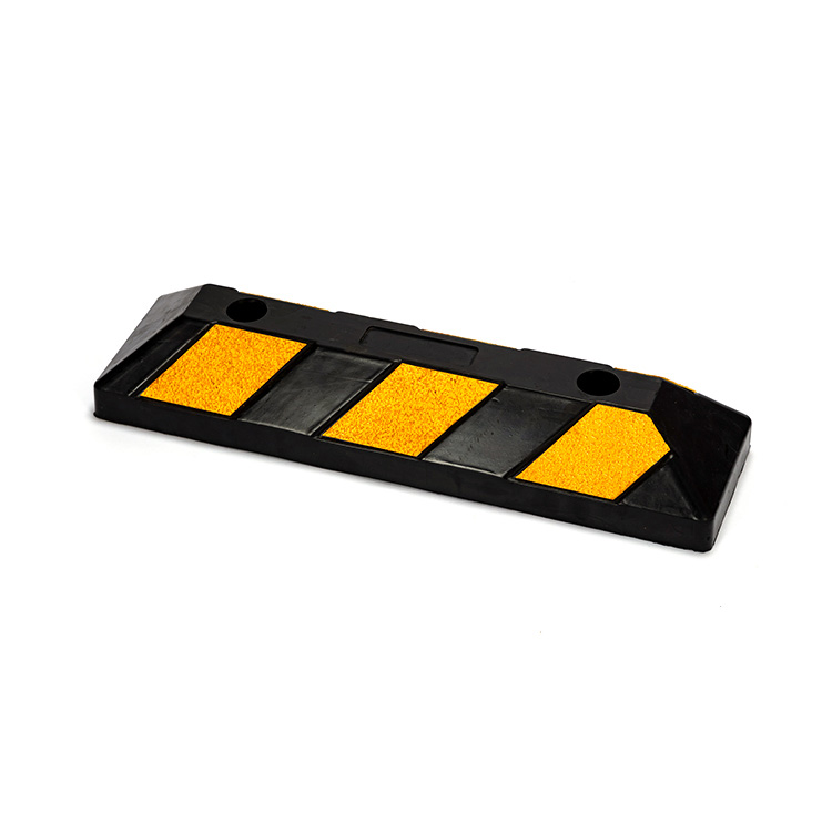 WL550B RUBBER WHEEL STOPPER / PARKING BLOCKS / WHEEL STOP