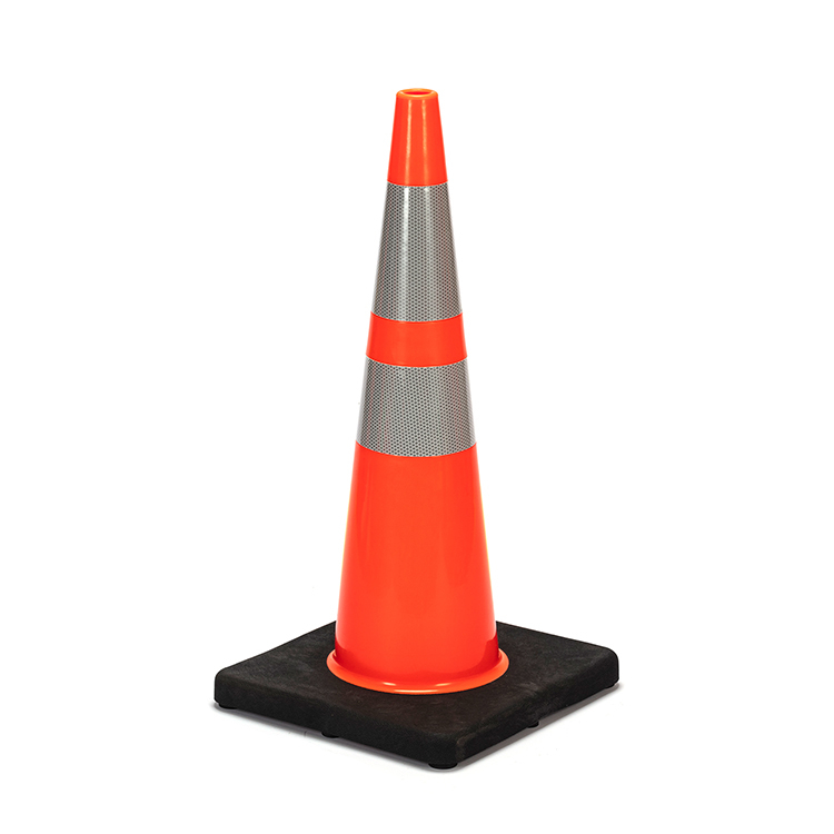 RC700C-5 HEAVY DUTY BLACK BASE PVC TRAFFIC CONE - AMERICAN STD