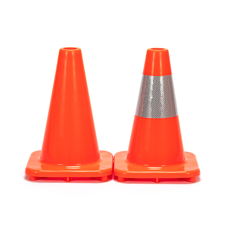 RC300A-1 SOLID ORANGE PVC TRAFFIC CONE