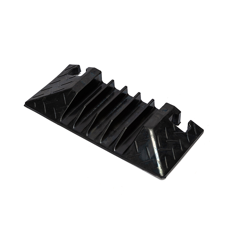 CP-5 RUBBER CABLE PROTECTOR RAMP / CABLE GUARD