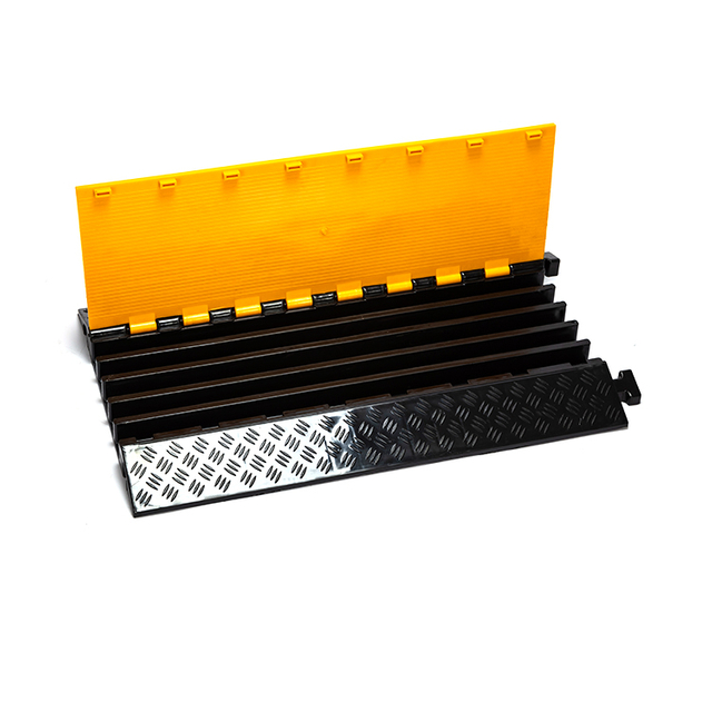 CP-5PU PLASTIC (TPU) CABLE PROTECTOR RAMP / CABLE GUARD